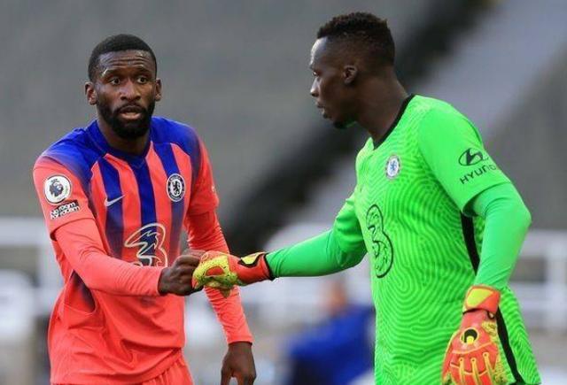 塞维利亚发布备战花絮，加时末段伤情更新，中超任务艰巨，高层口径保持一致(皇马对阵塞维利亚连续11场不败)